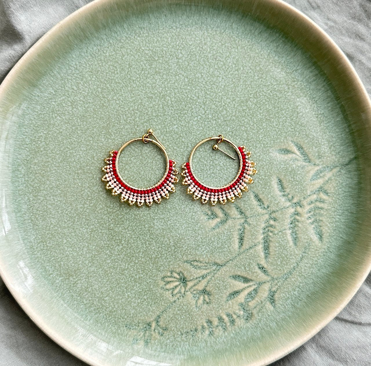 Miyuki Earrings | Hoop, rose gold-red- pink-cream-gold - 1