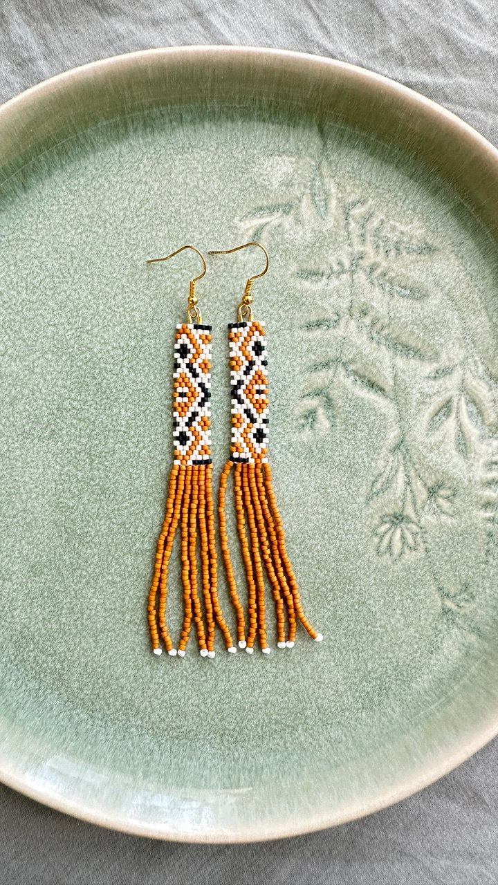 LUNUMIX - Earrings | Fringe earing, Boho beaded style, earthy colors