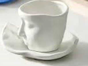 67b9ea7598f8a707689a5b69_face-cup_1753839852544.jpg