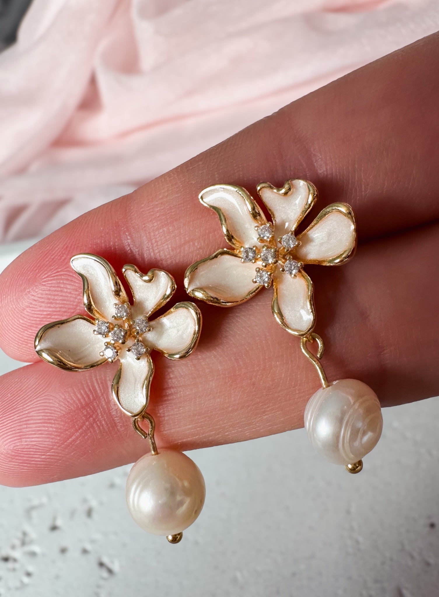Lila Earrings  - 1