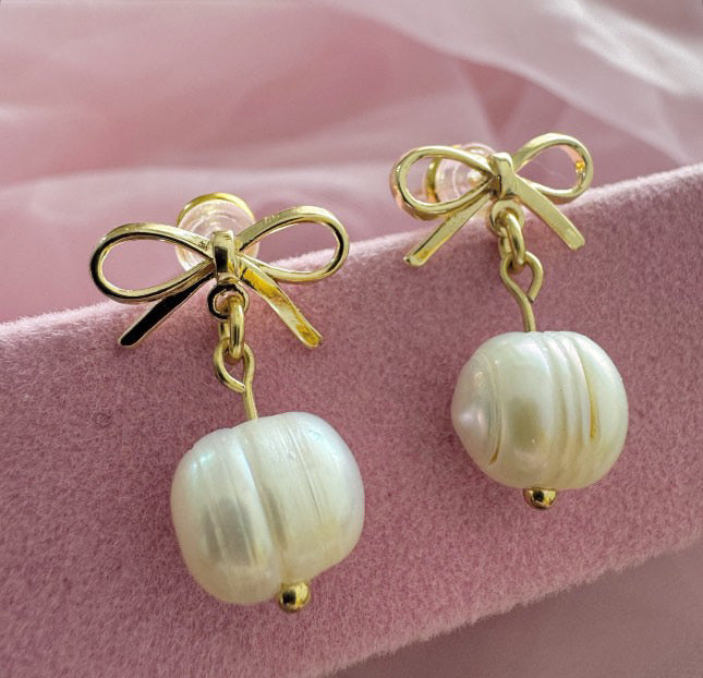 Bow & Pearl Earrings  - 1