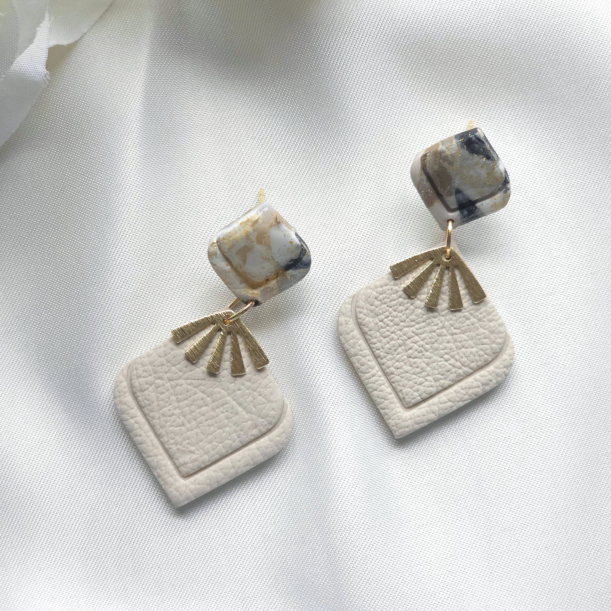 Aurora Neutral Marble Post Dangle Earring - 2