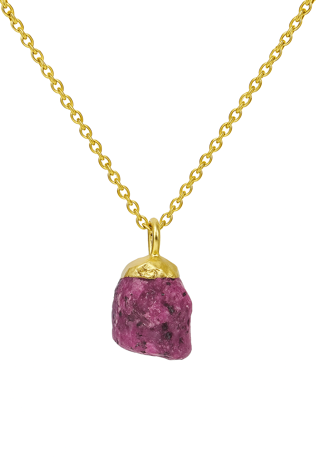 67b9ea7598f8a707689a5b69_20250719-1519-ruby-pendant-necklace-remix-01k0j1yd06enfvb898kh2ygs7q_1765398371660.png
