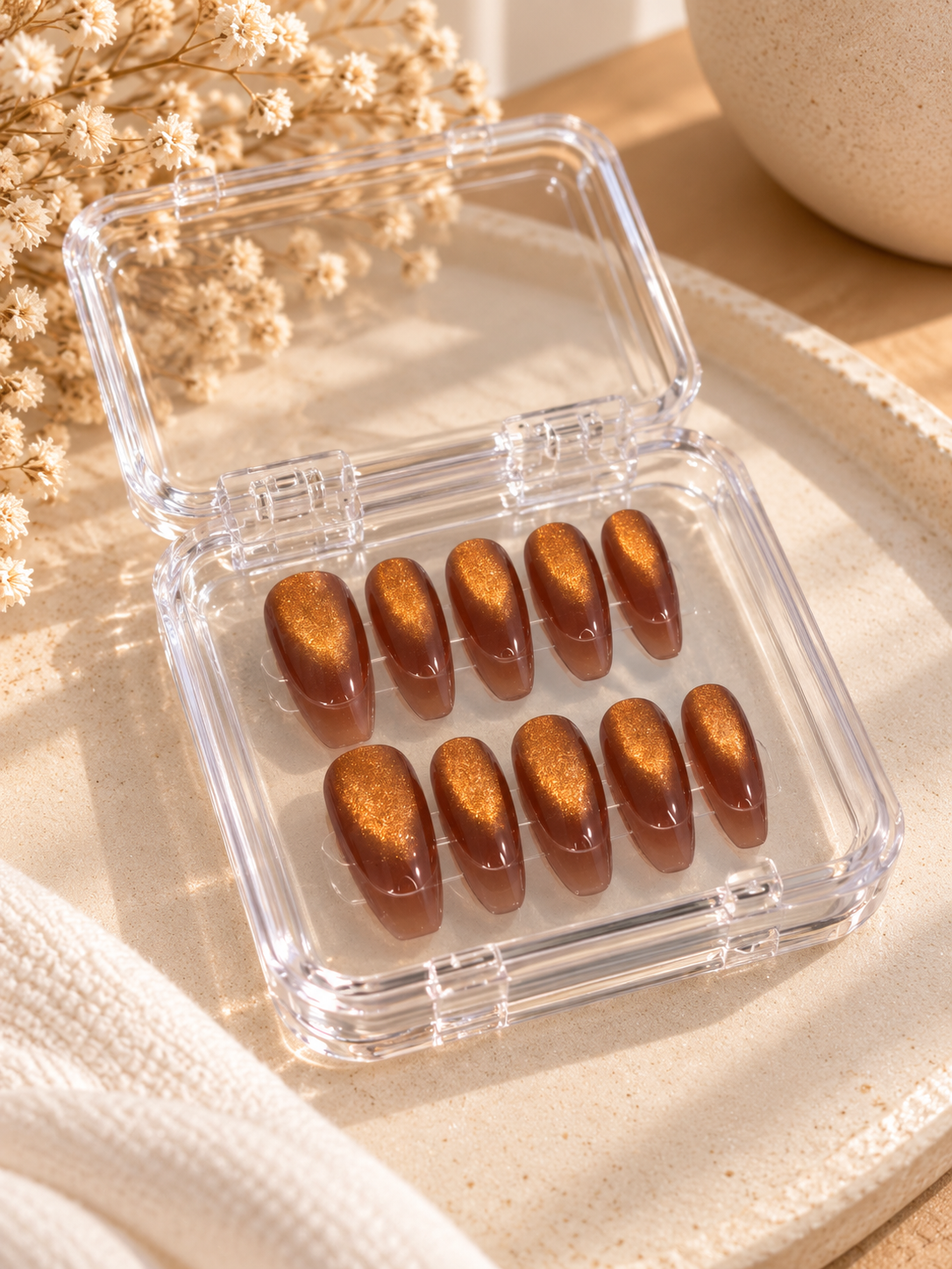 67b9ea7598f8a707689a5b69_bronze-cat-eye-press-on-nail-set_1793115434461.png