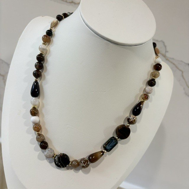 67b9ea7598f8a707689a5b69_brown-gemstone-and-14k-gold-full-2_1789419551756.jpg