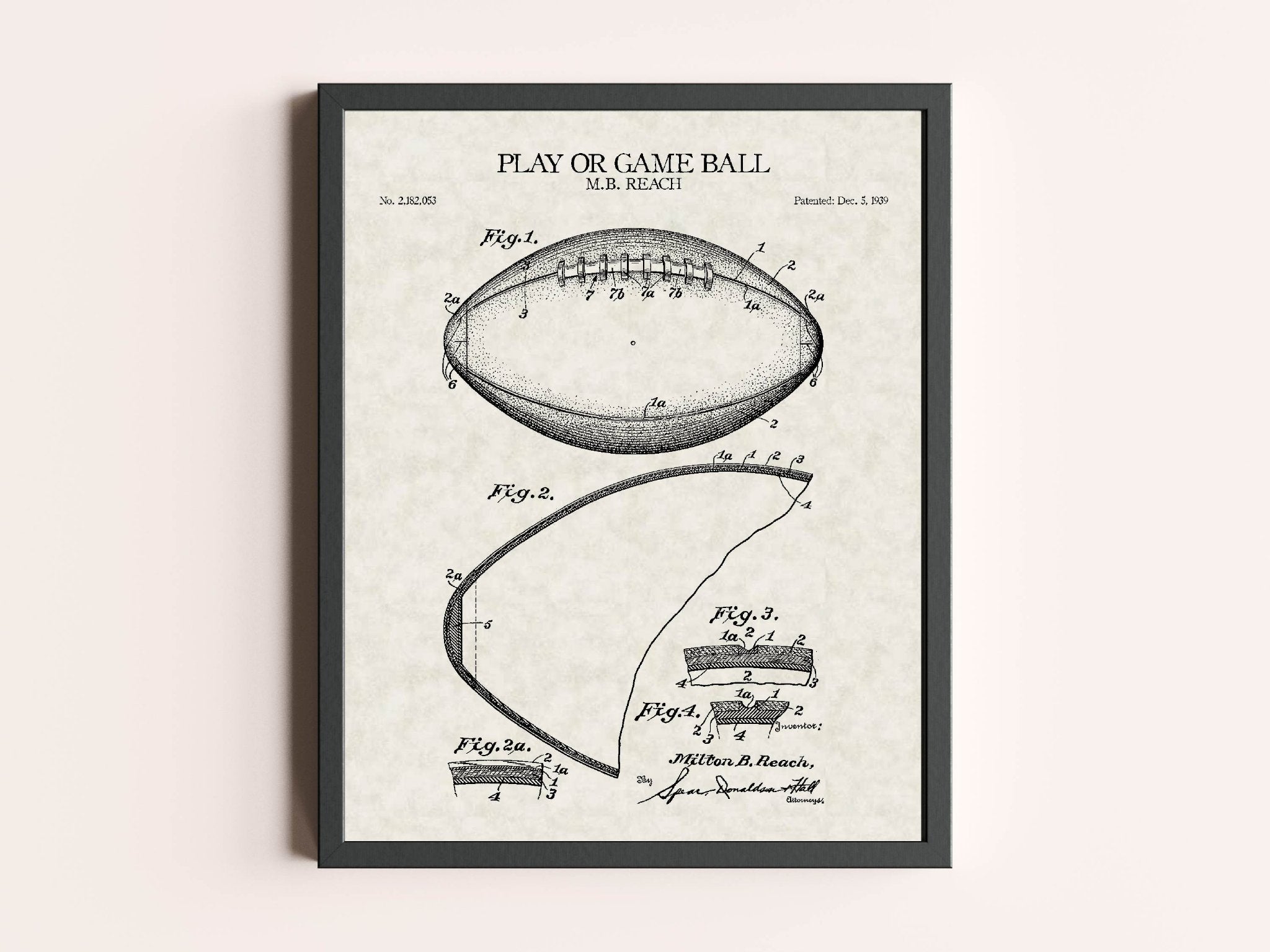 67b9ea7598f8a707689a5b69_football-framed-ivory_1779263572866.jpg