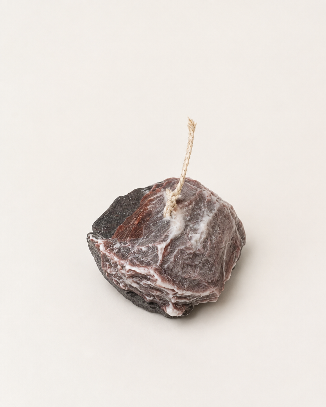 67b9ea7598f8a707689a5b69_marbled-stone-candle-with-twisted-wick_1792677498245.png