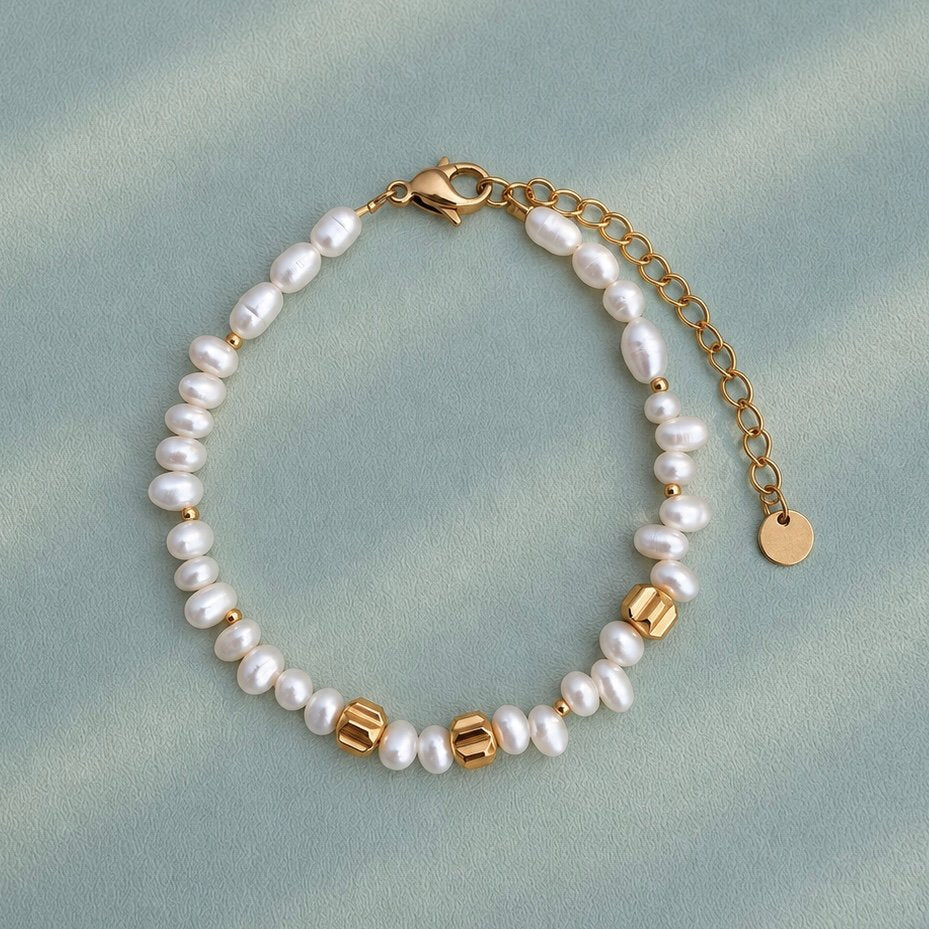 67b9ea7598f8a707689a5b69_metal-beads_1790788195606.jpg