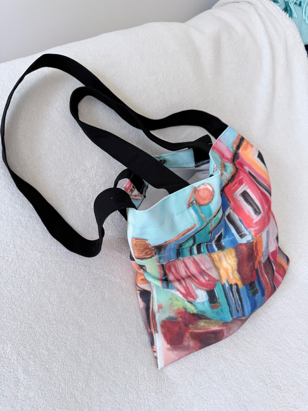 67b9ea7598f8a707689a5b69_murano-tote-3_1777833997889.jpeg