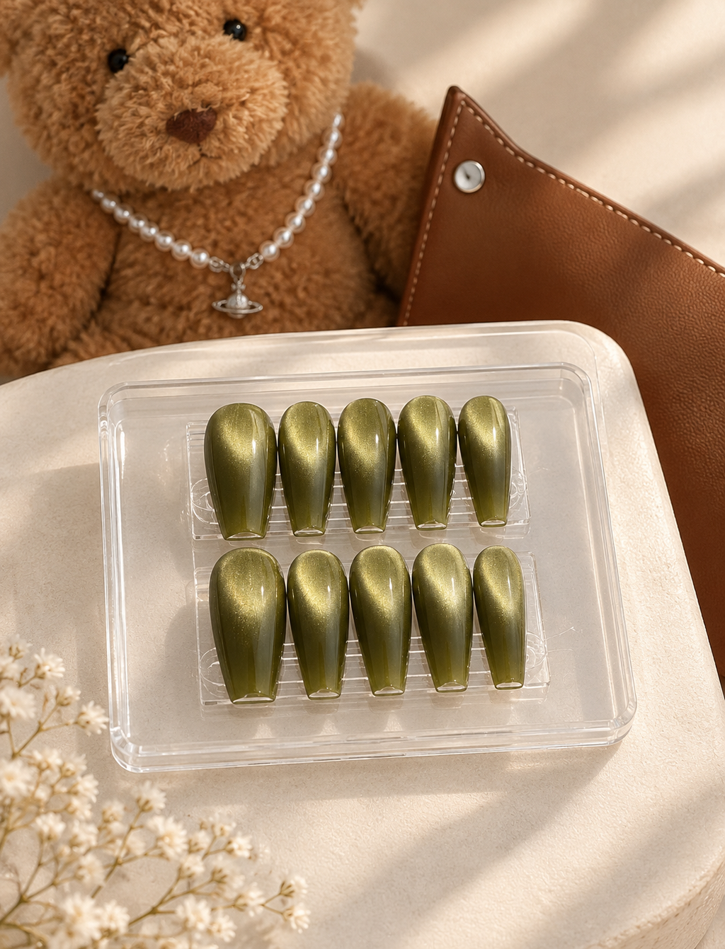 67b9ea7598f8a707689a5b69_olive-green-cat-eye-press-on-nails_1793117678082.png