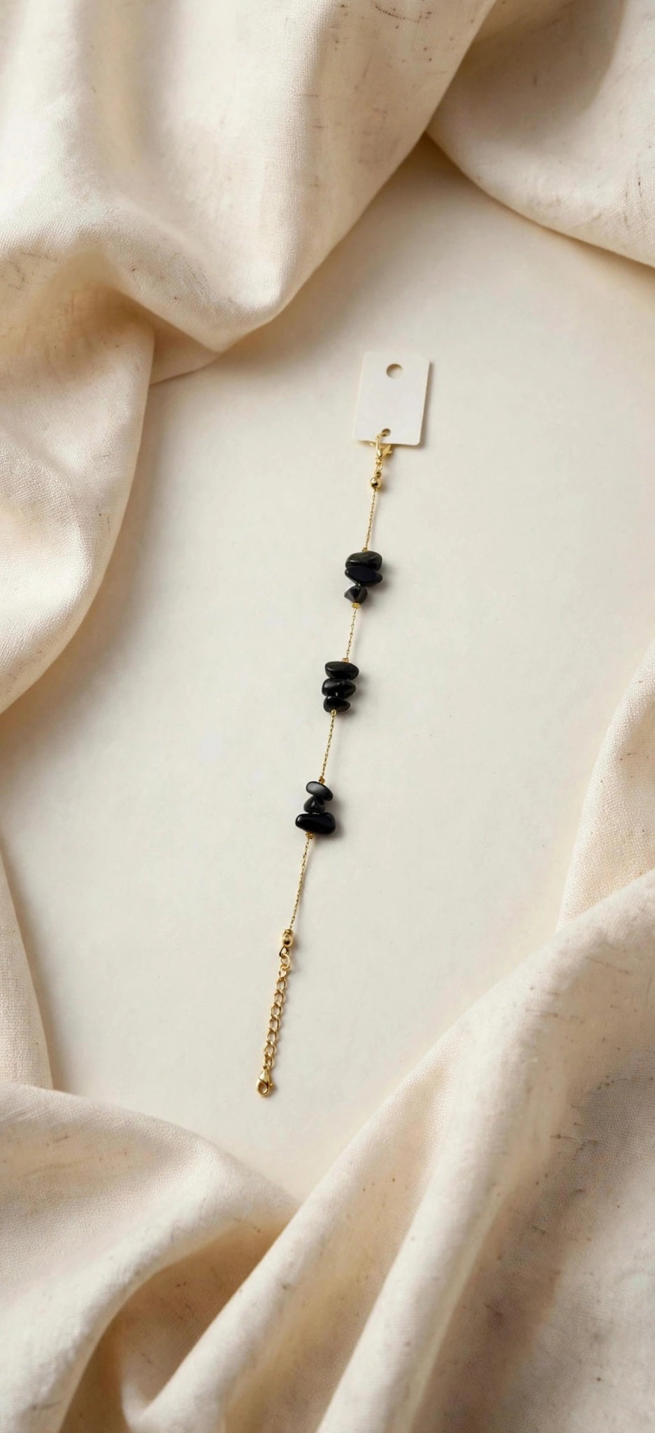 67b9ea7598f8a707689a5b69_onyx-bracelet-centered_1789231789695.jpeg
