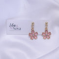 67b9ea7598f8a707689a5b69_sakurawgold-pink_1777781280631.jpg