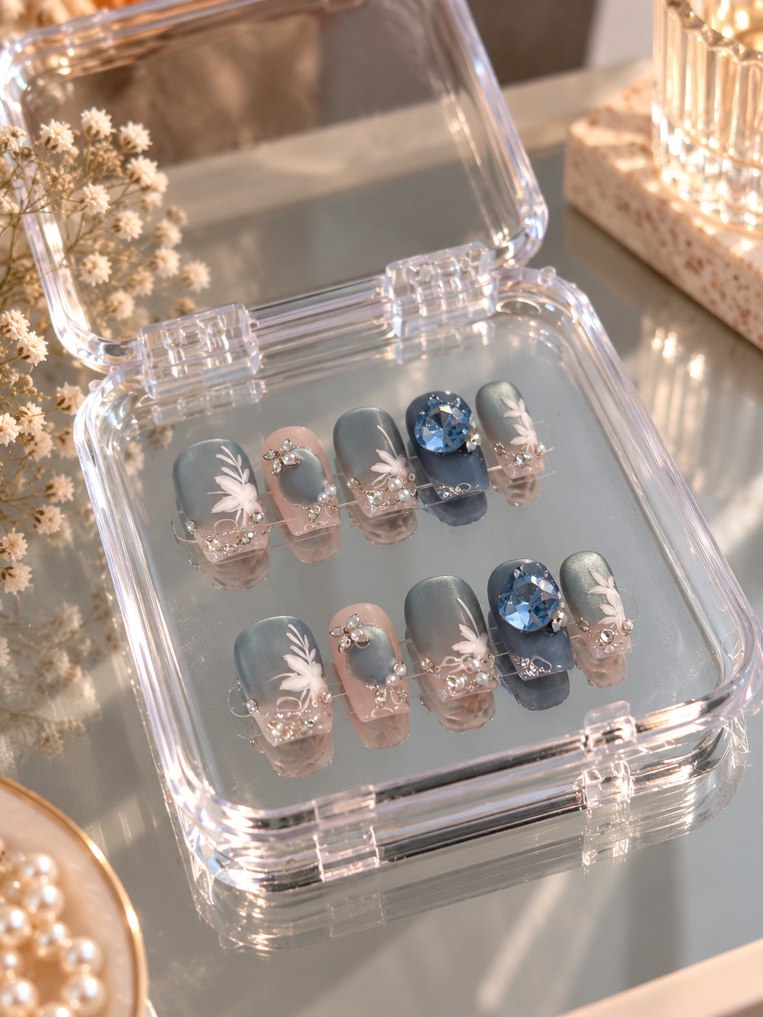 67b9ea7598f8a707689a5b69_sparkling-blue_1793118703565.png