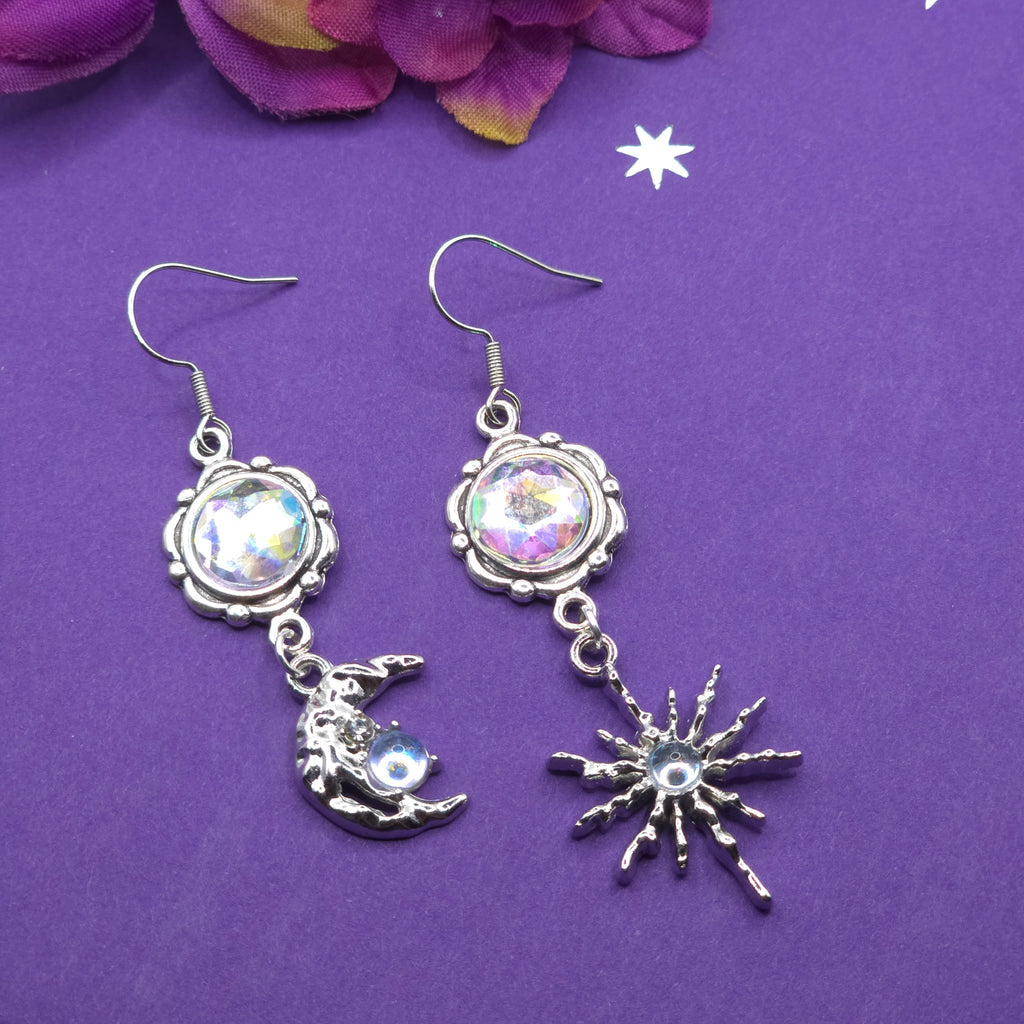 67b9ea7598f8a707689a5b69_y2ksunandmoonearrings-6_1768260656087.jpg